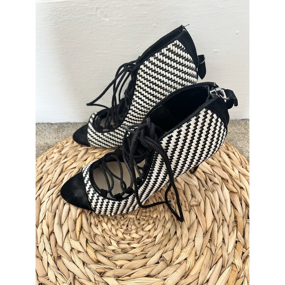 Zara sz 6.5 Black White Chevron Square Peep Toe Lace Up Stiletto Heels - Picture 2 of 8